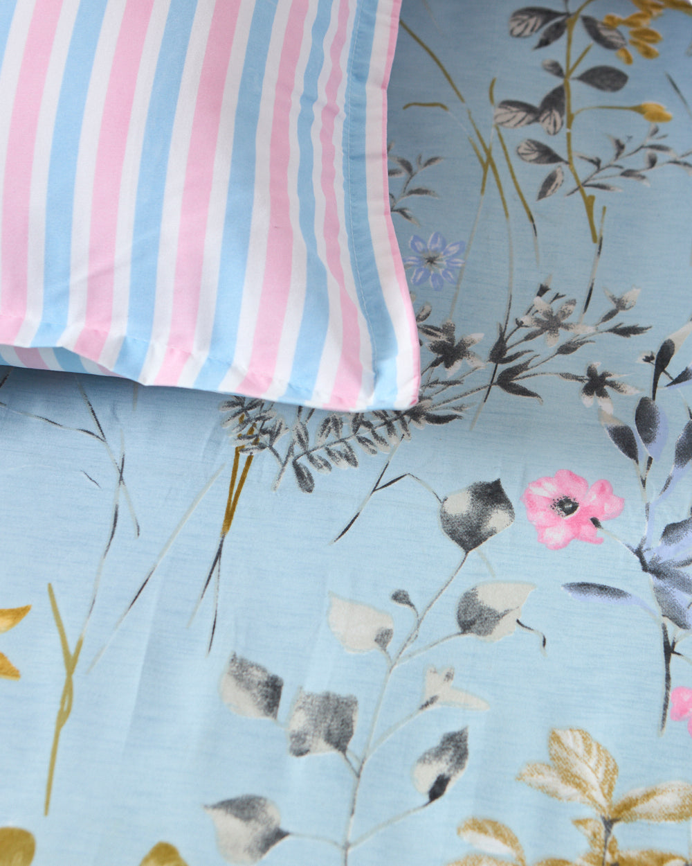 Tiny Bloom, Sky Blue -  Queen Size Bedsheet