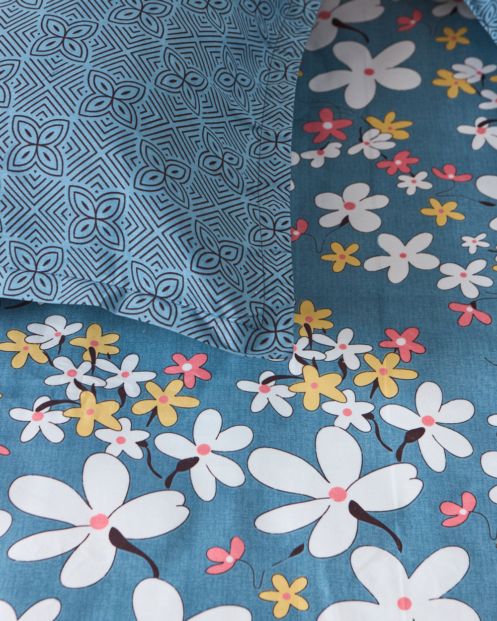 Blue Bloom -  Queen Size Bedsheet