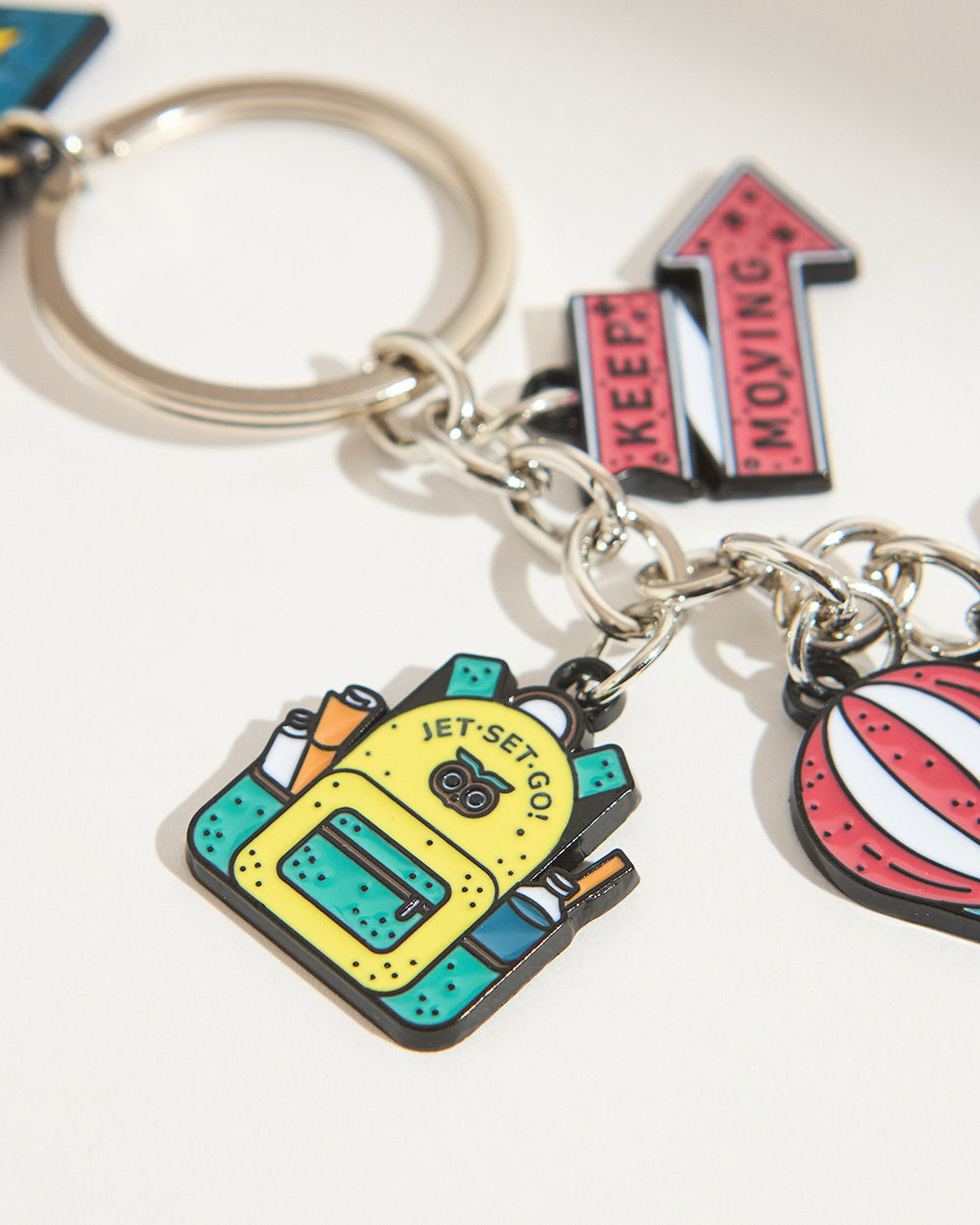 Chumbak Classic Travel Metal Keychain