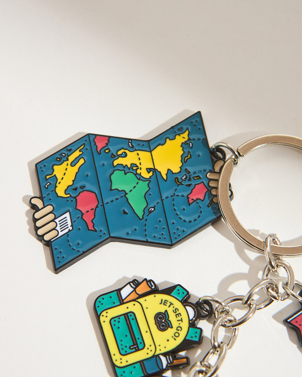 Chumbak Classic Travel Metal Keychain