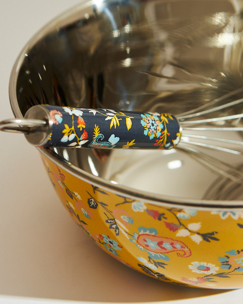 Pixel Paisley Mixing Bowl & Whisk Set