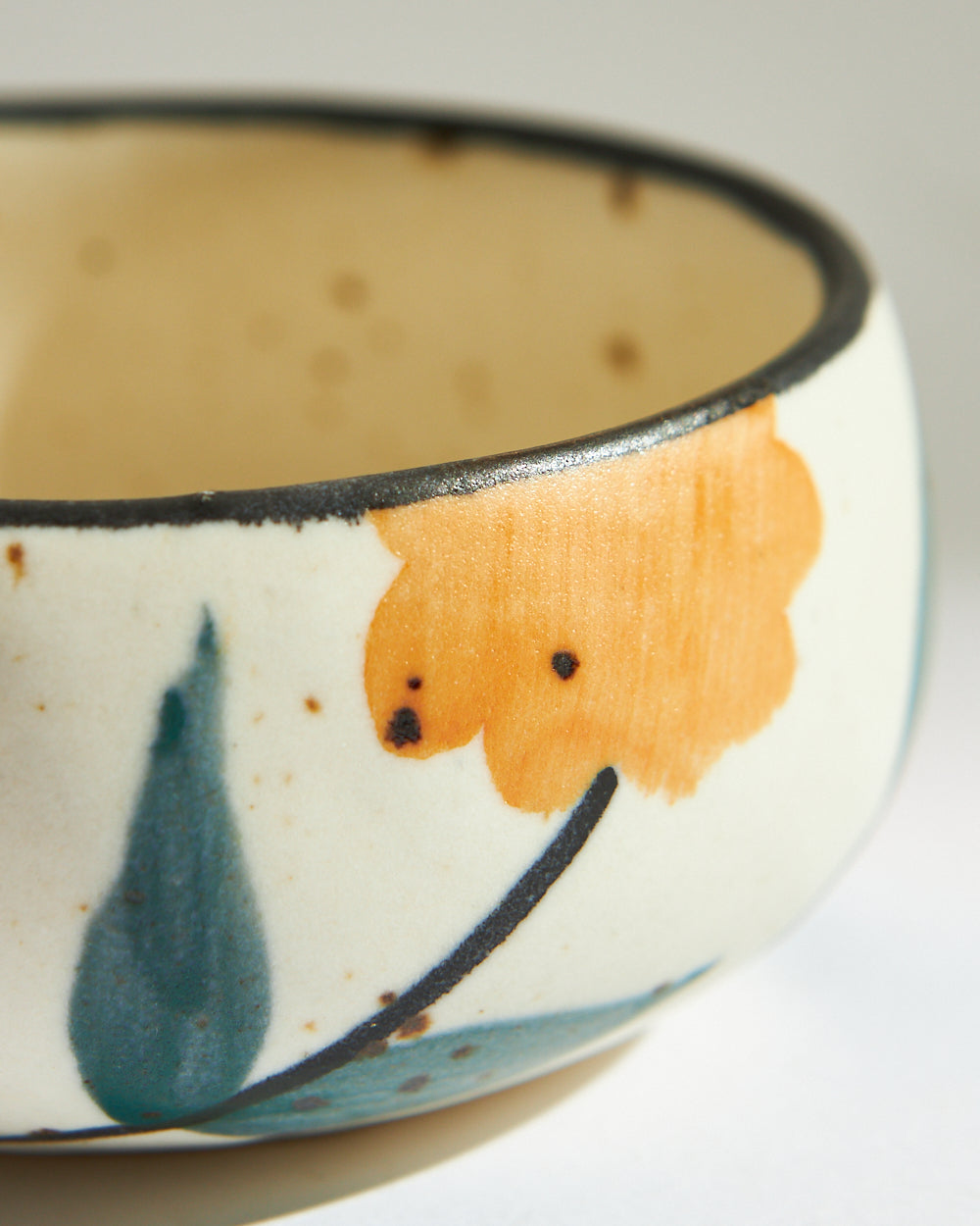 Marigold Dessert Bowl | Handpainted Stoneware