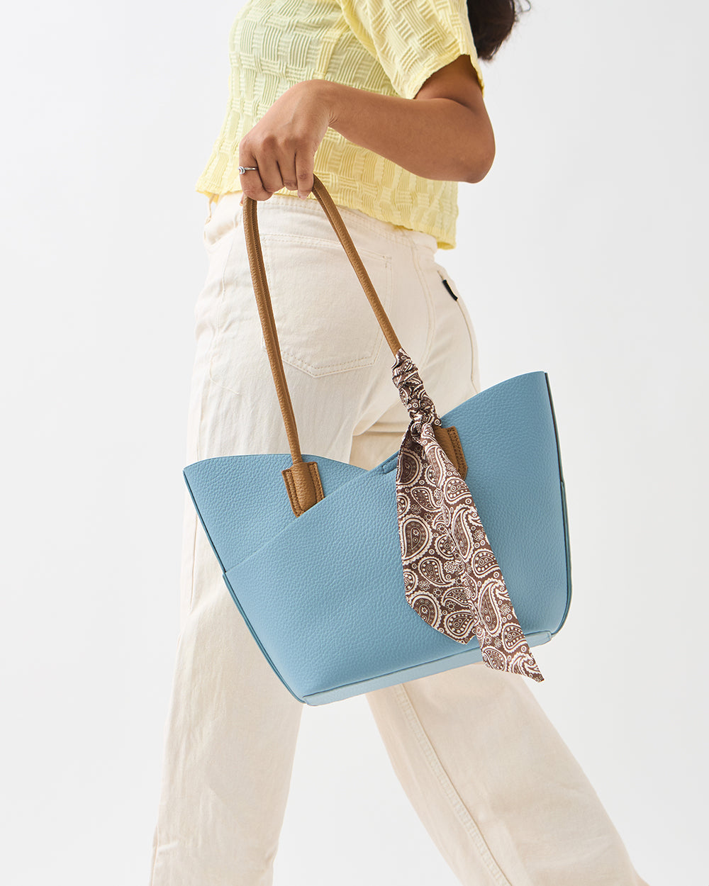 Skies Tote with Shoulder Strap & Scarf  |Powder Blue