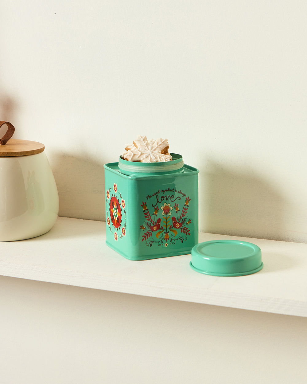 Love & Joy Kitchen Tin